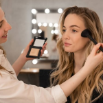 تکنیک چاق شدن صورت با آرایش